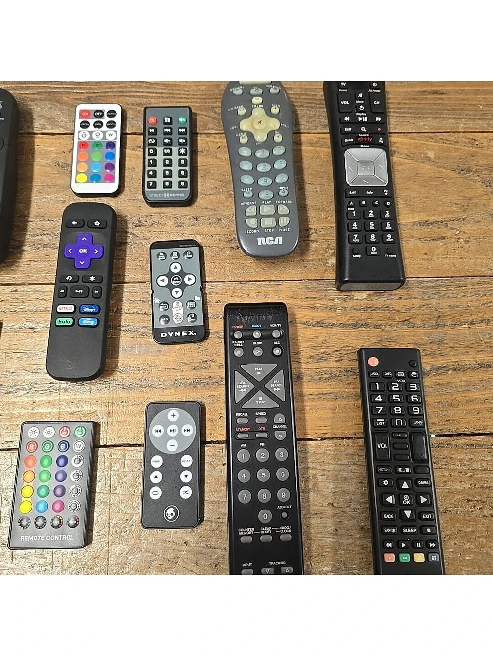 Lot of 20 Mixed Remote Controls Samsung LG Insignia Panasonic Philips Ge